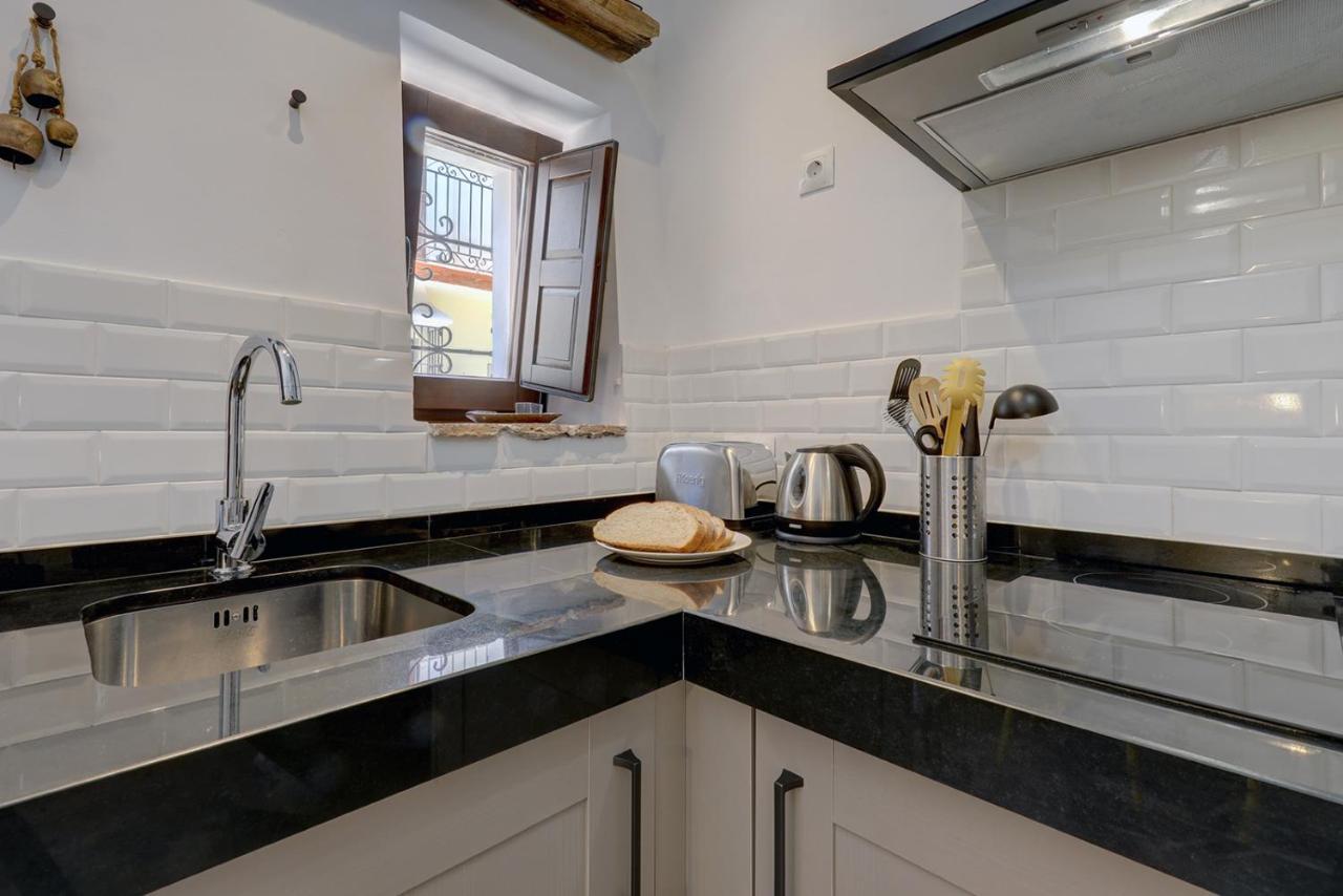 Unique Andalusian Townhouse Next To Beach Estepona Esterno foto